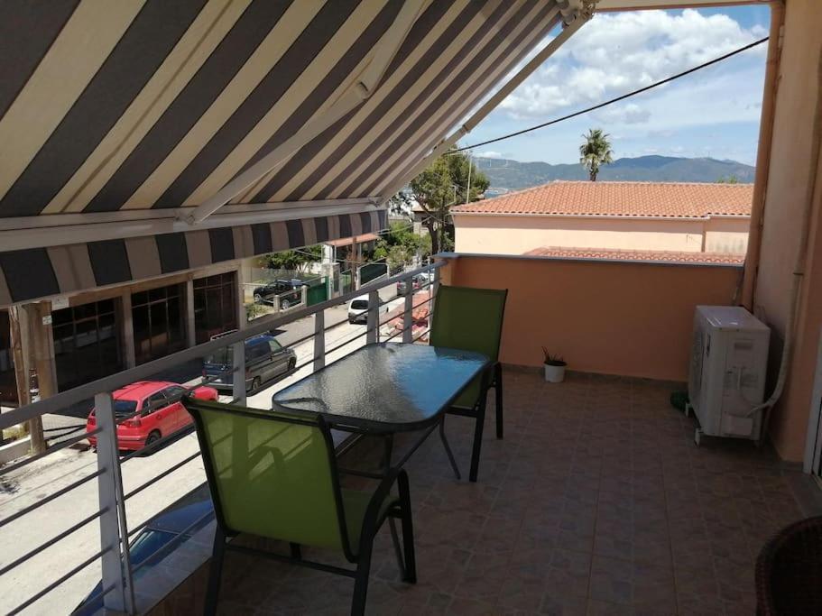 Nikolas Apartment. Aktaio Rio Patra Buitenkant foto