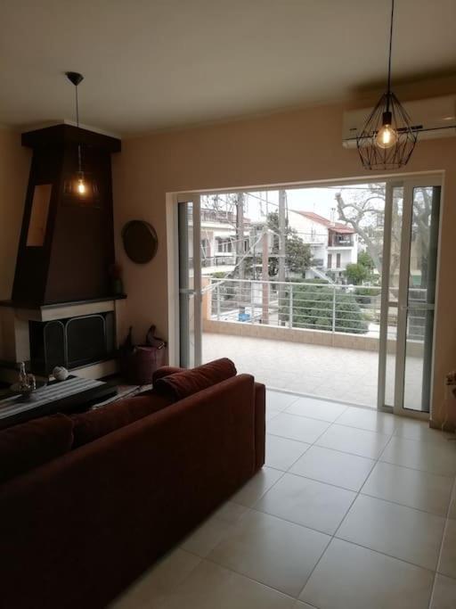 Nikolas Apartment. Aktaio Rio Patra Buitenkant foto