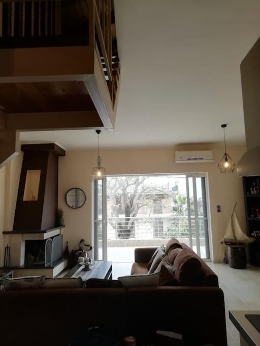 Nikolas Apartment. Aktaio Rio Patra Buitenkant foto